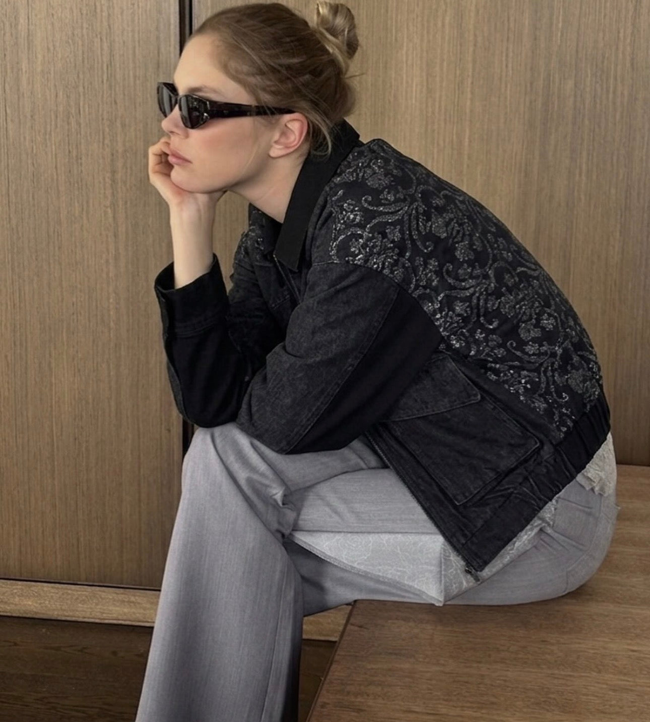Julia black jacket